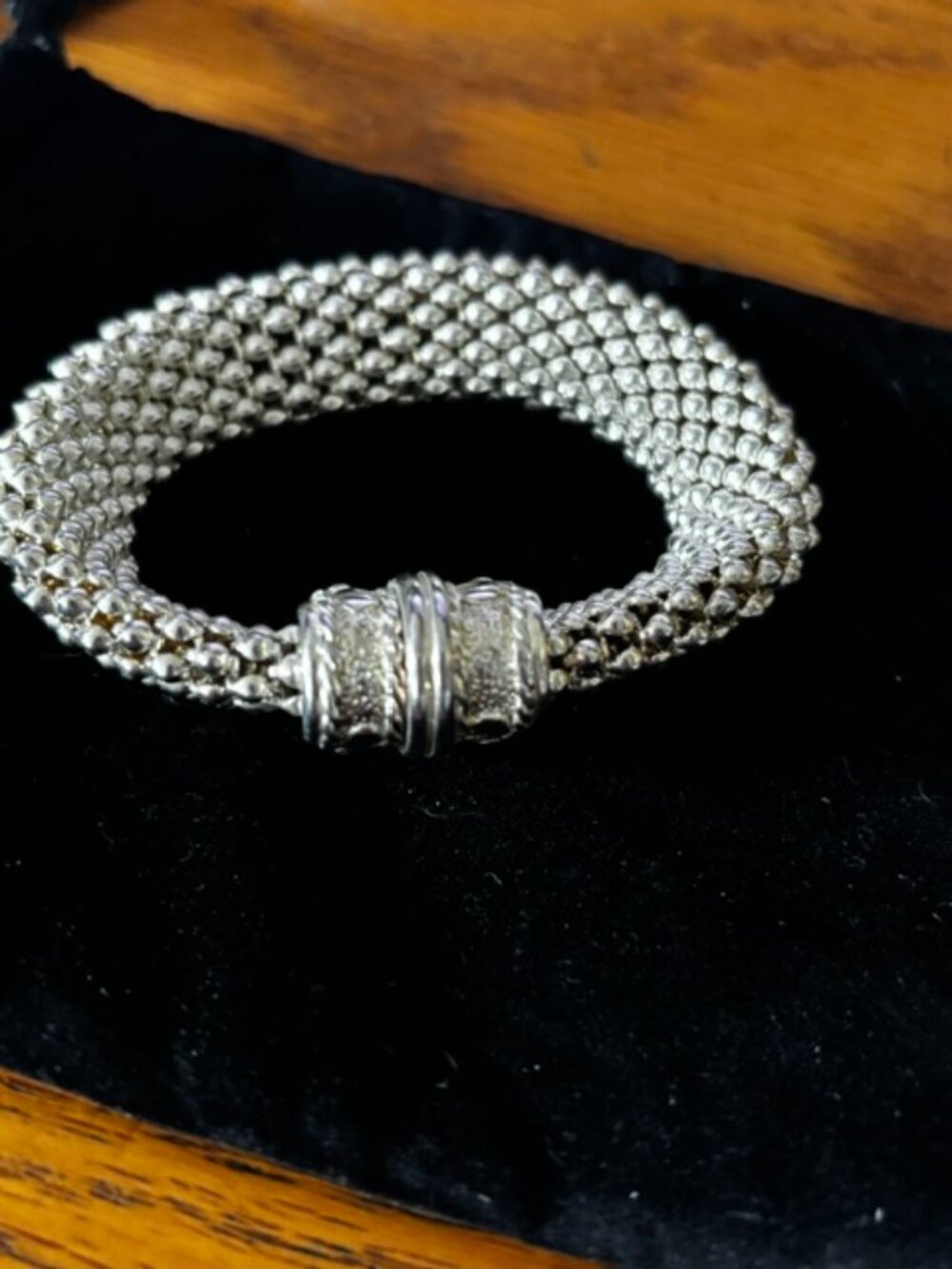 Silver color mesh Magnet Bracelet